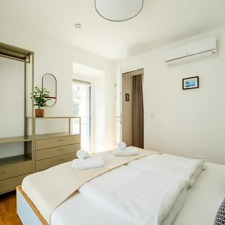 Noas Bergisel Apartment *