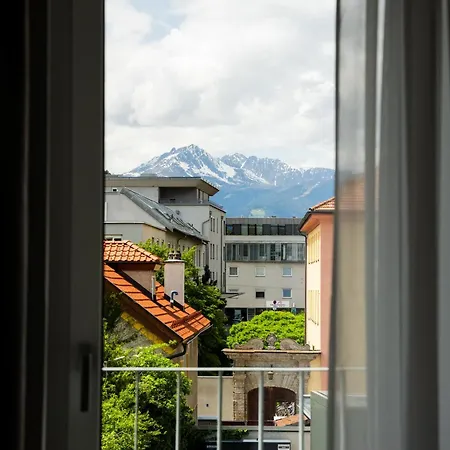 Noas Bergisel Apartment